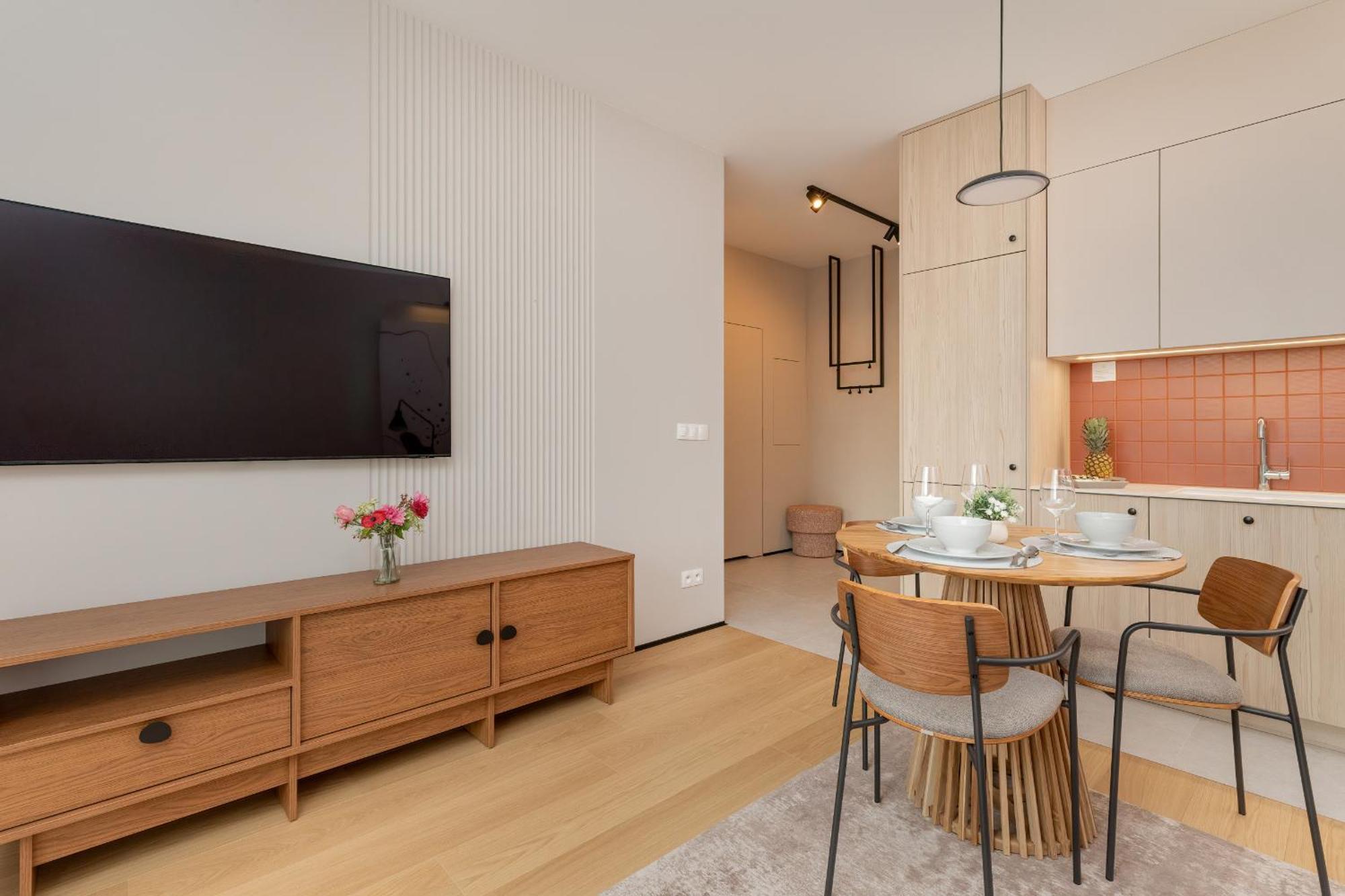 Stylowe Apartmenty Z Parkingiem Popieluszki W Gdansku By Noclegi Renters Esterno foto